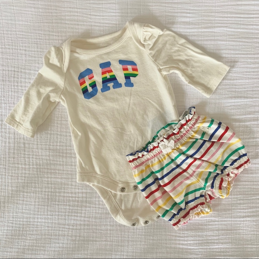 Gap Baby Bodysuit & Shorts Set